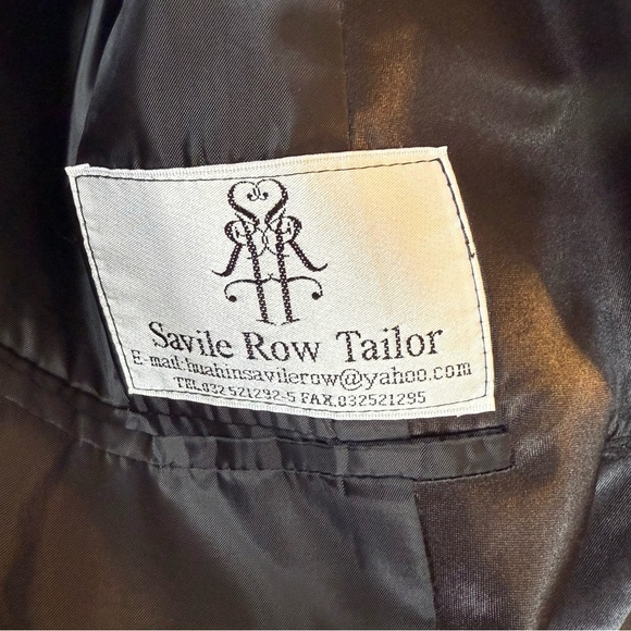 🖤 Savile Row Tailor Classic Black Tuxedo (Two-Piece Set) - Picture 11 of 13